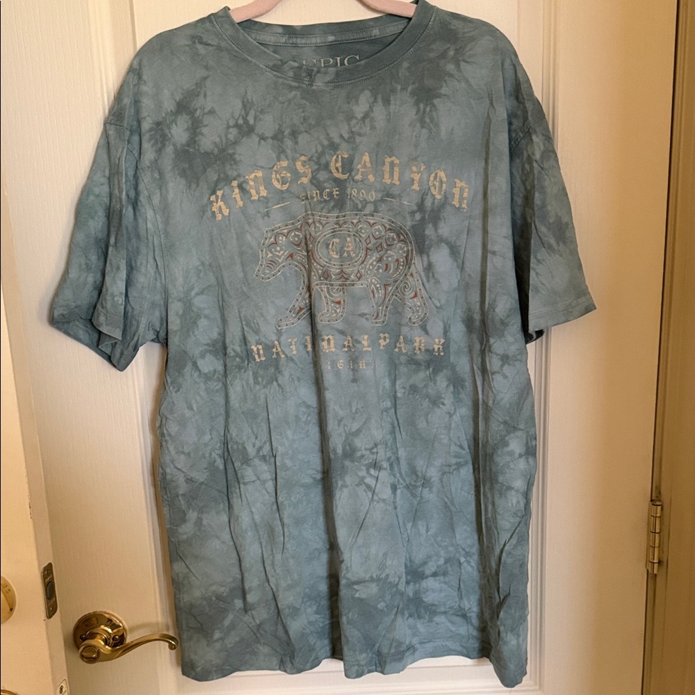 Women’s Blue Graphic T-Shirt